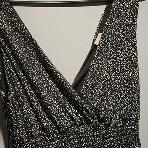 Kaileigh Rebecca Knit V-Neck Maxi Dress Black XS